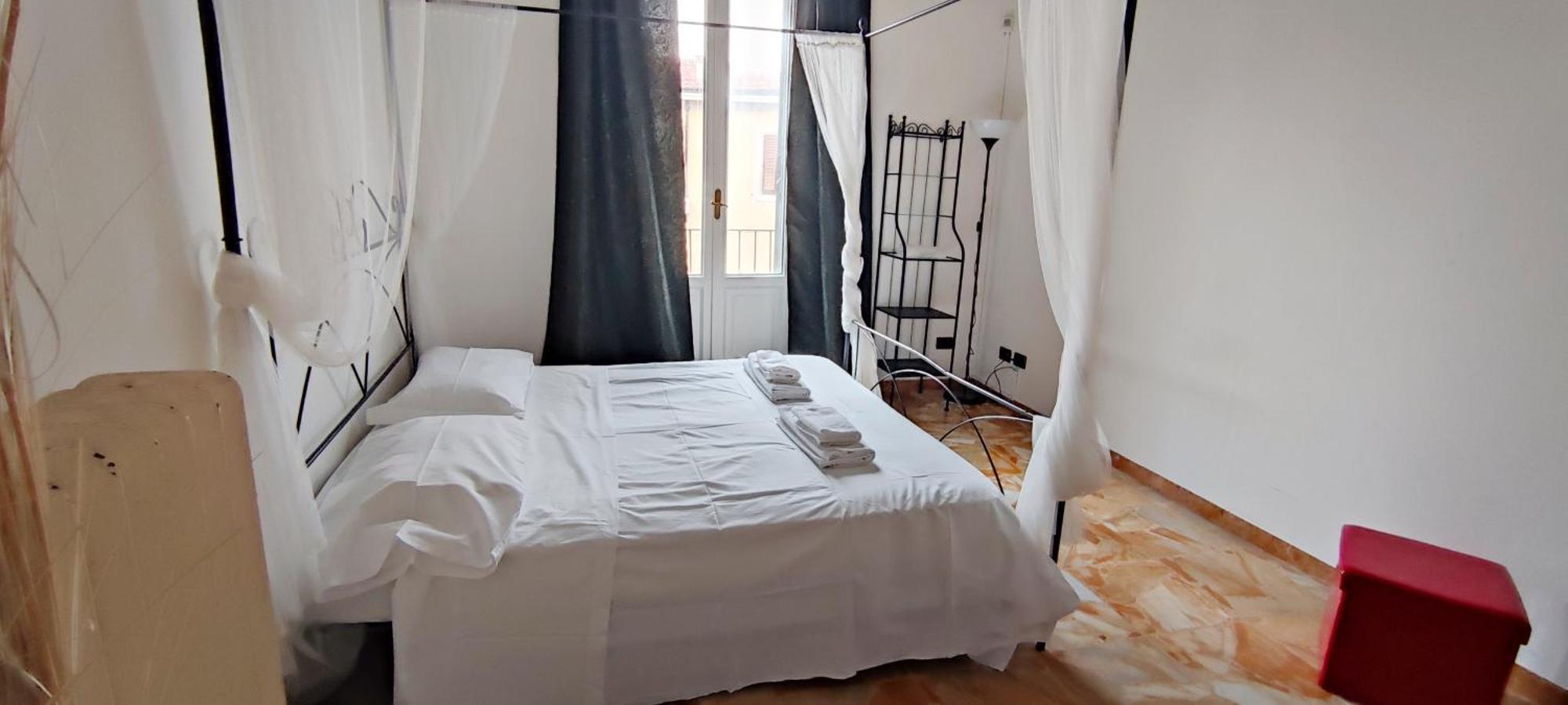 Urban Central Florence Room photo
